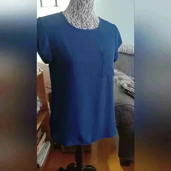 Reitmans  Navy Blue Elegant Blouse Size Small Crew Neck - Picture 3 of 9